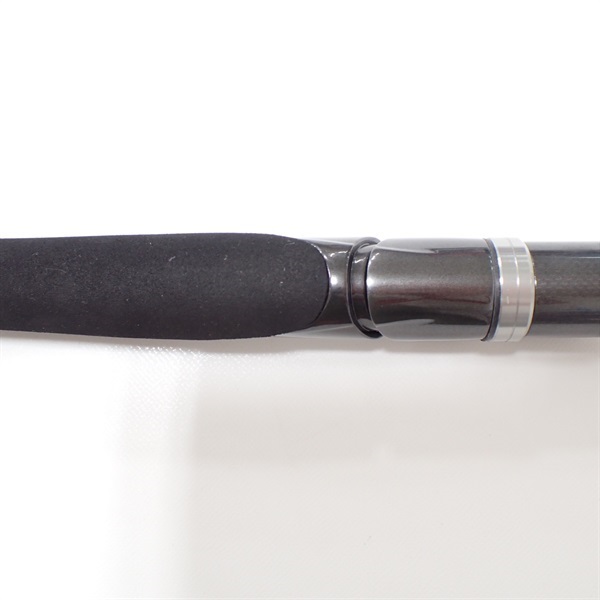 １７セフィアエクスチューンＳ８０６Ｍ